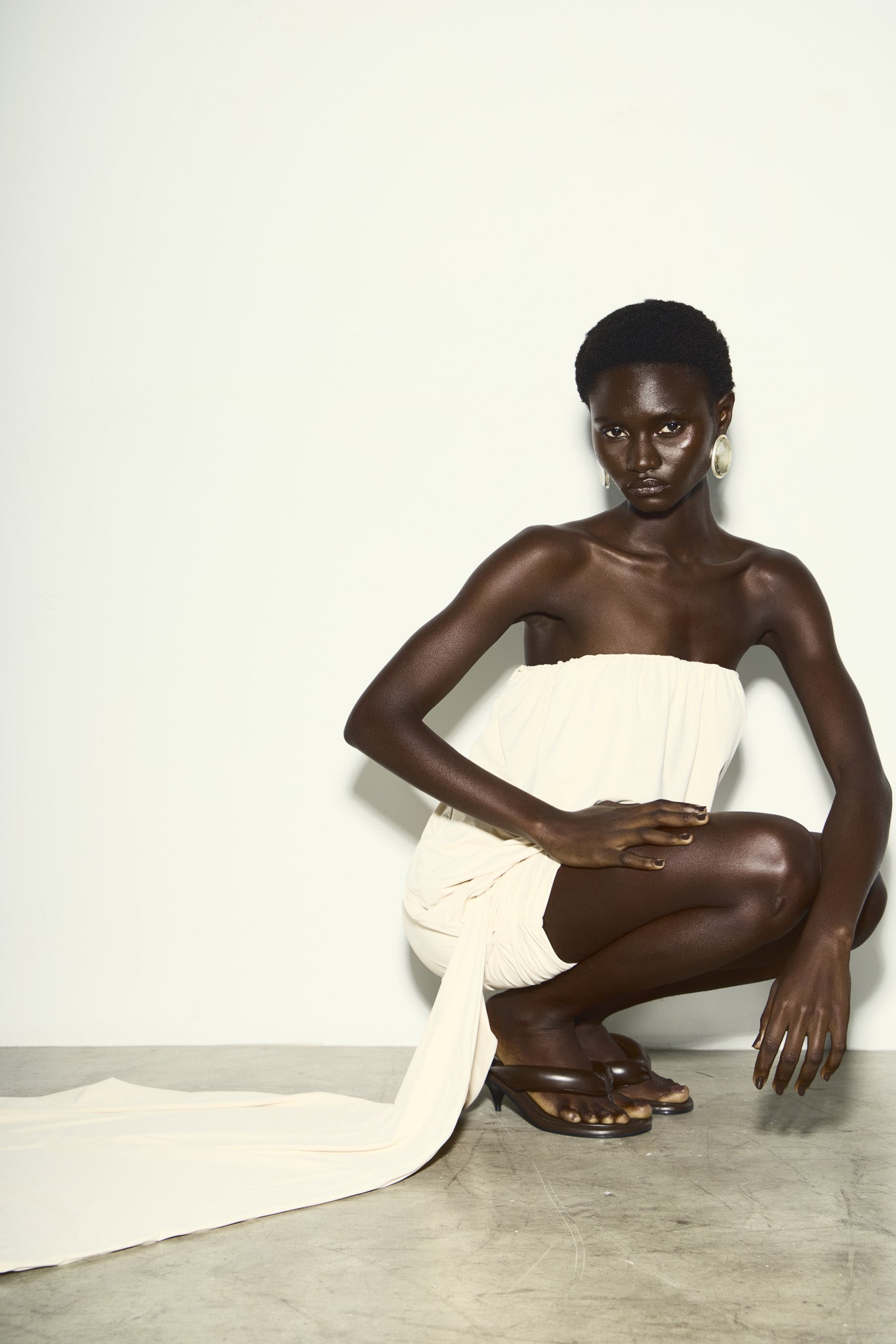 PRÉ-VENDA - VESTIDO TOMARA QUE CAIA COM PALA PENDURADA-7