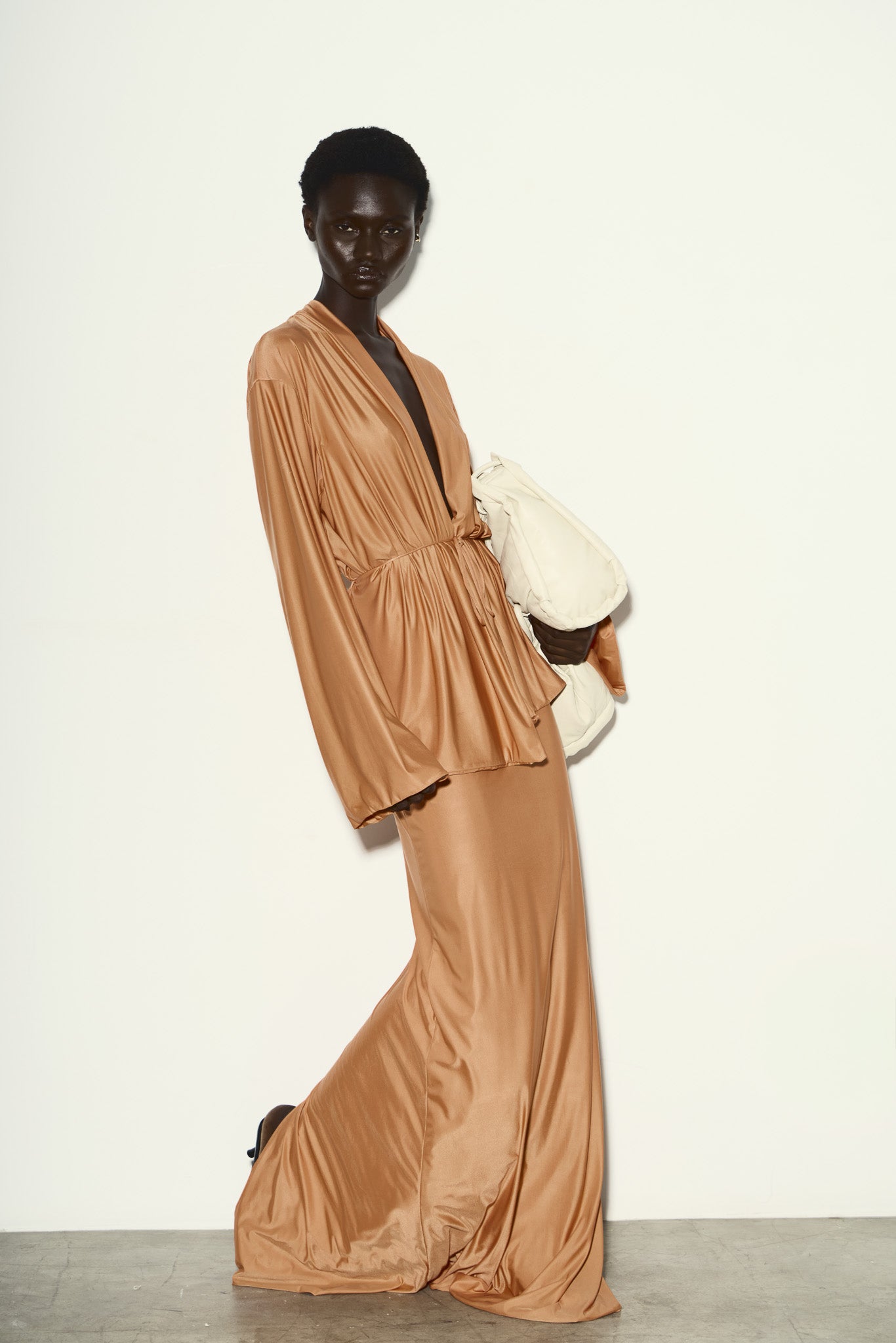 SAIA LONGA MALHA LARANJA