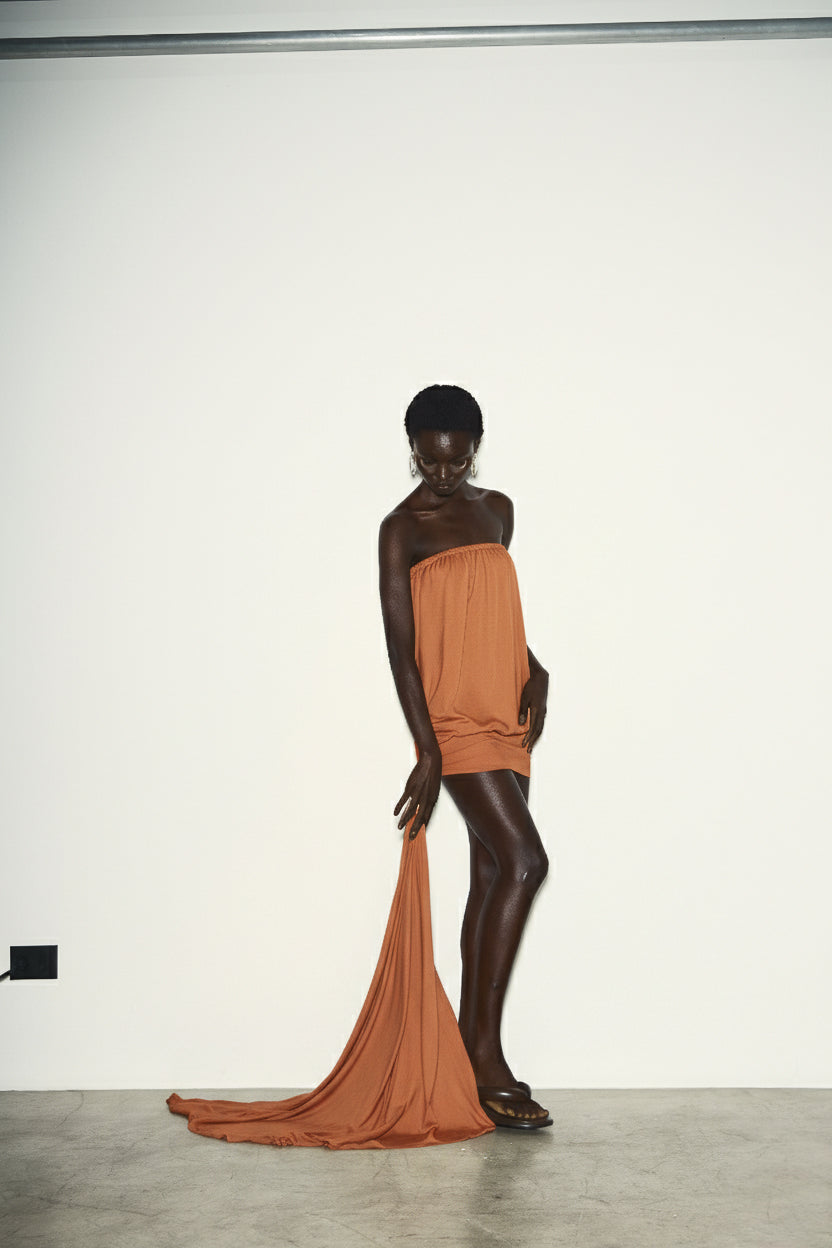 VESTIDO TOMARA QUE CAIA CURTO-3