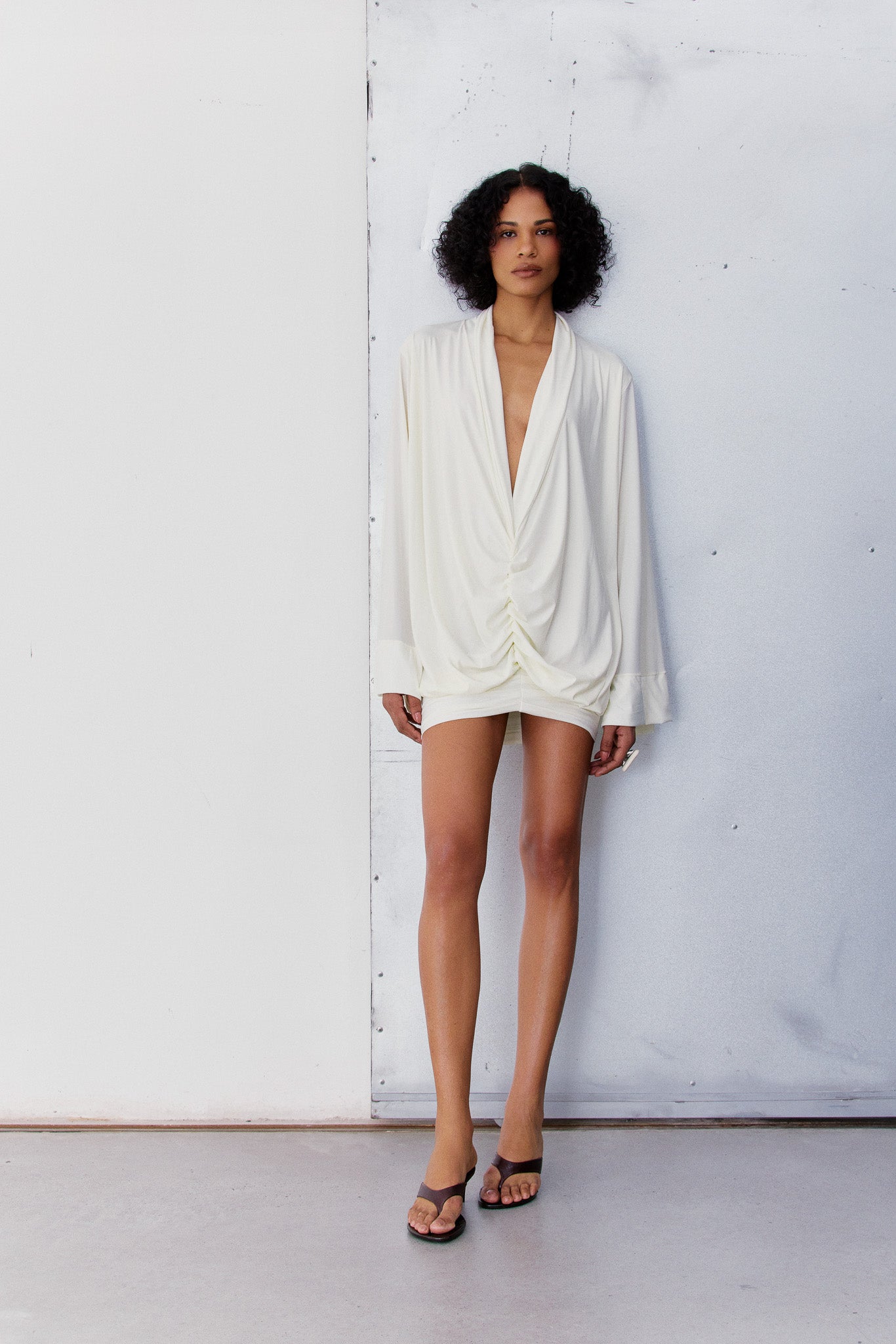 VESTIDO ESTILO KIMONO COM PALA DE SUSTENTAÇÃO-15
