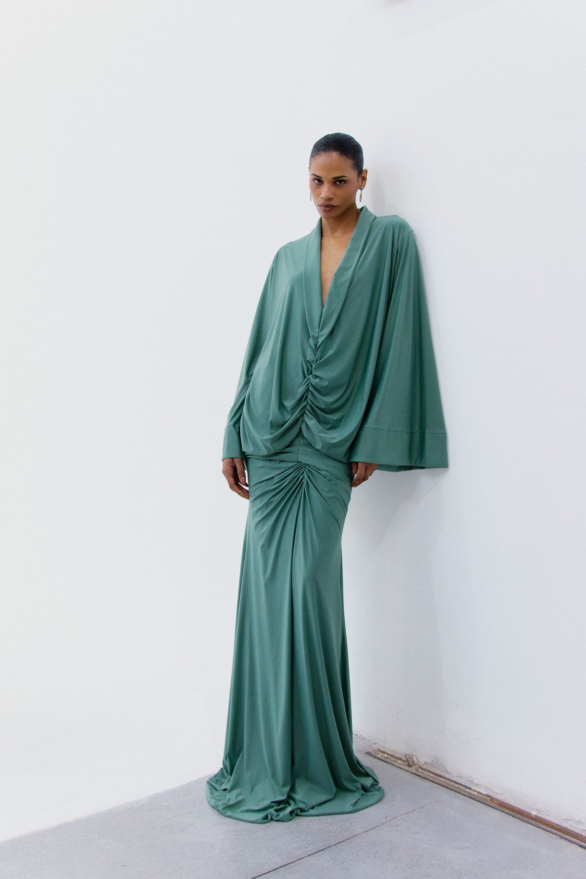 VESTIDO ESTILO KIMONO COM PALA DE SUSTENTAÇÃO-6