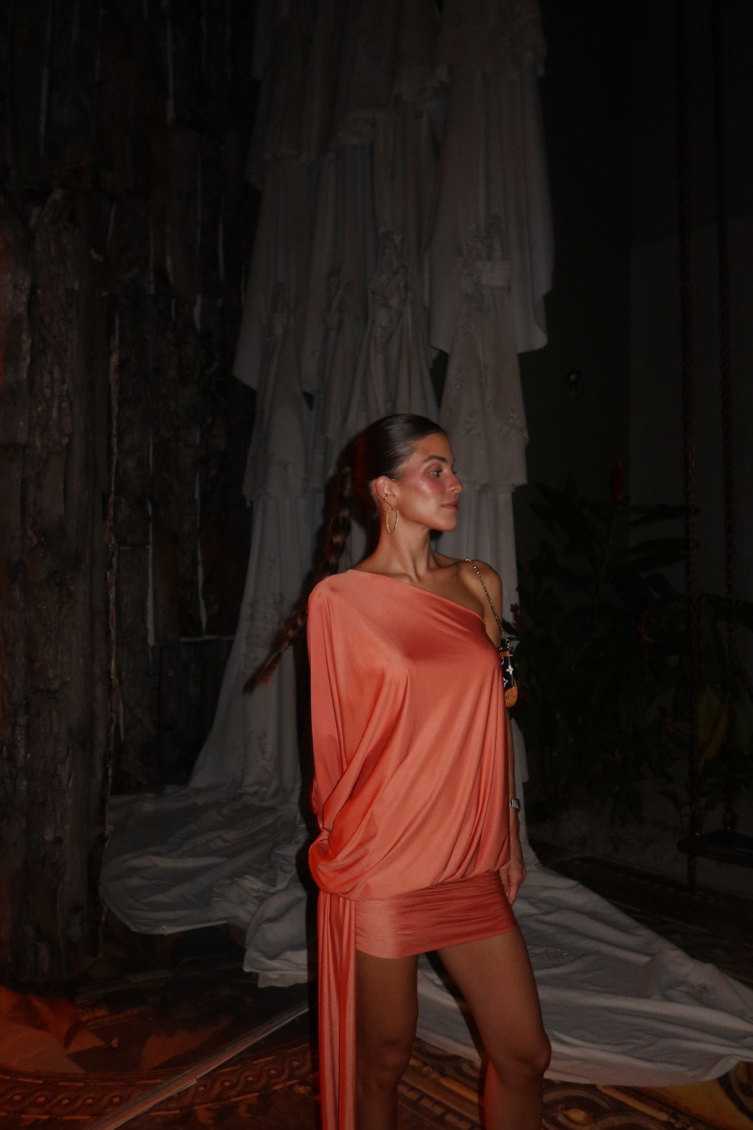 VESTIDO COM PALA NA BARRA-9
