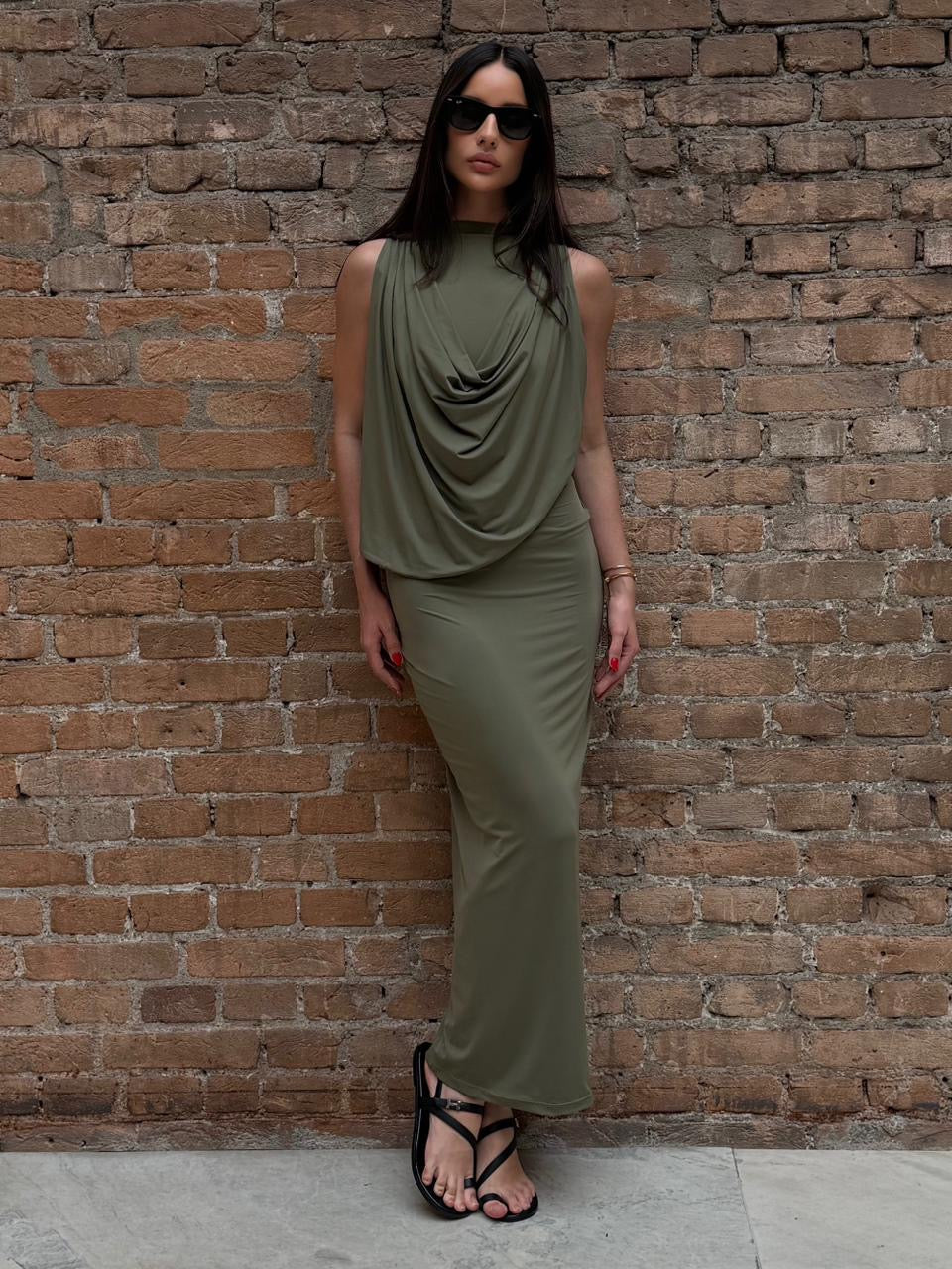 VESTIDO MIDI 2 EM 1 VERDE